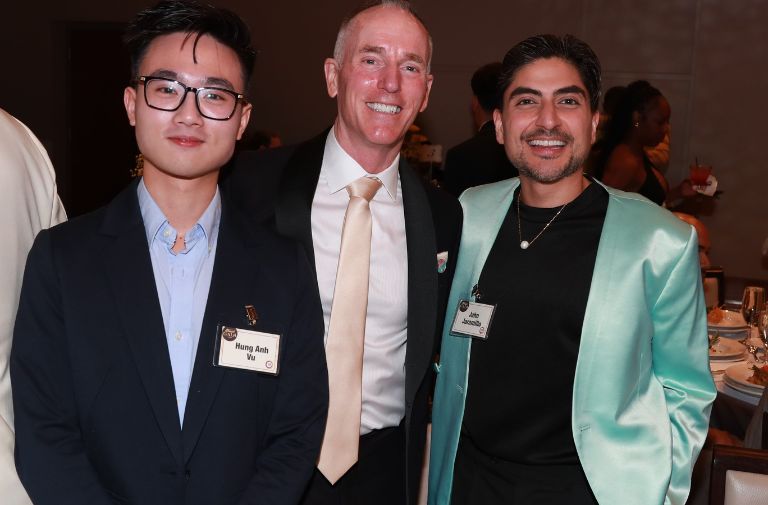 https://stratus.campaign-image.com/images/1056602000008408025_zc_v1_1685978602809_stonewall.png