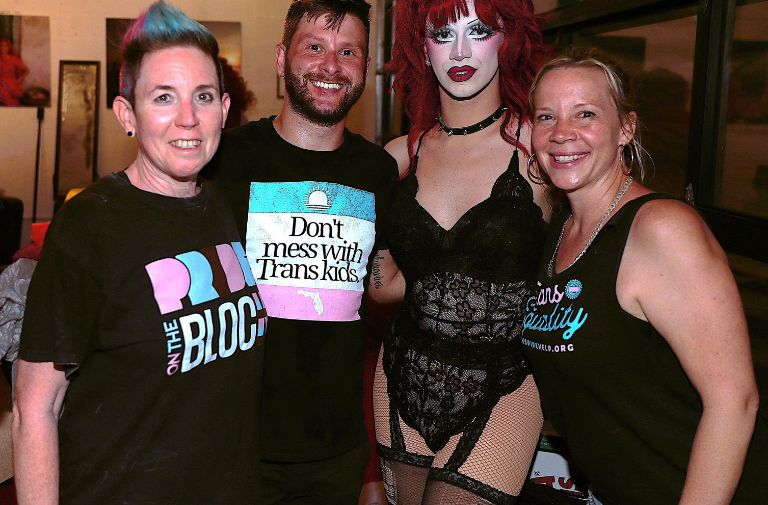 https://stratus.campaign-image.com/images/1056602000008408025_zc_v1_1685978602809_stonewall.png