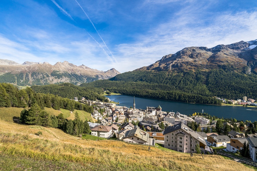https://stratus.campaign-image.com/images/1199805000030411004_zc_v1_1750234468192_zermatt_switzerland_ttc.jpg