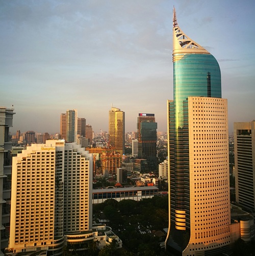 https://stratus.campaign-image.com/images/1199805000035292004_zc_v1_1755602783755_jakarta.jpg