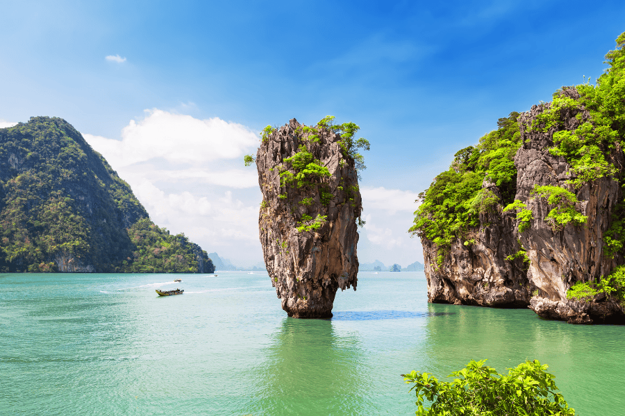 https://stratus.campaign-image.com/images/1199805000055261003_zc_v1_1776255968952_phuket_thailand.png