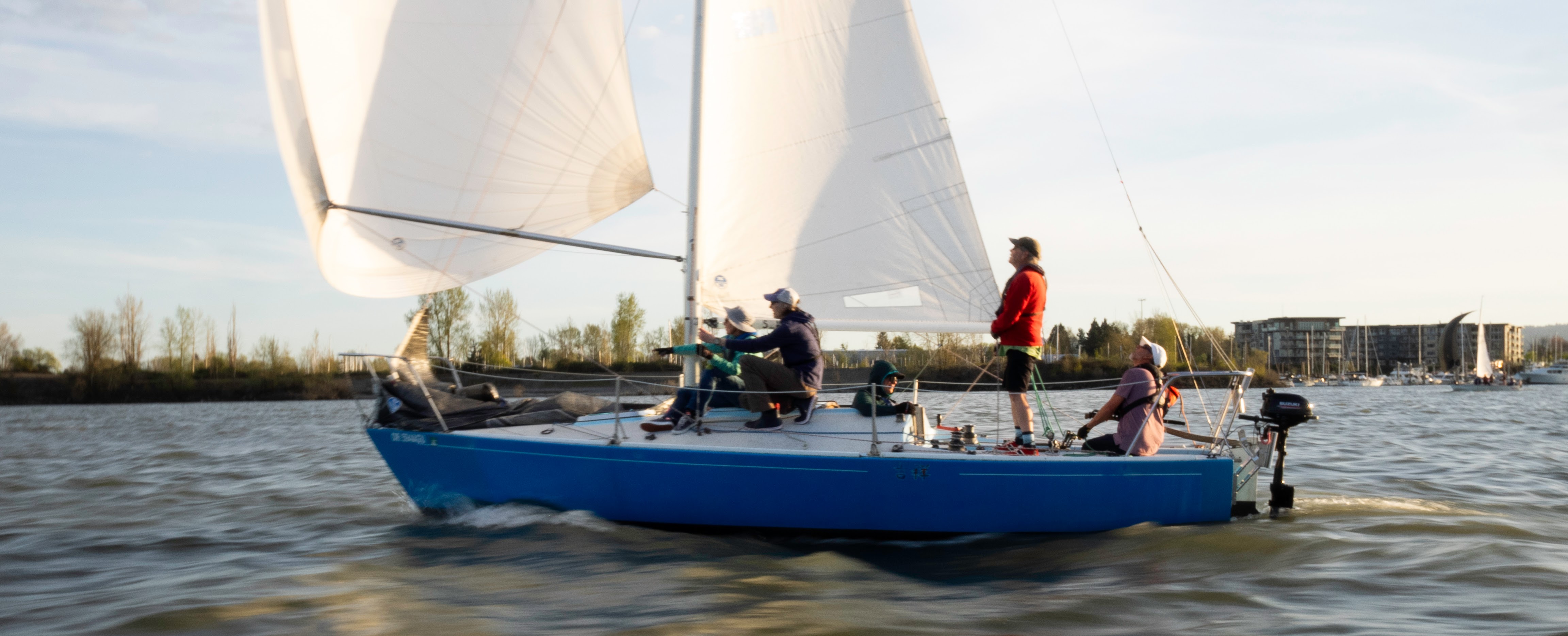 https://stratus.campaign-image.com/images/1212856000014736001_zc_v1_1778970035731_4_6_26_iscchaseboat_33_(1).jpg