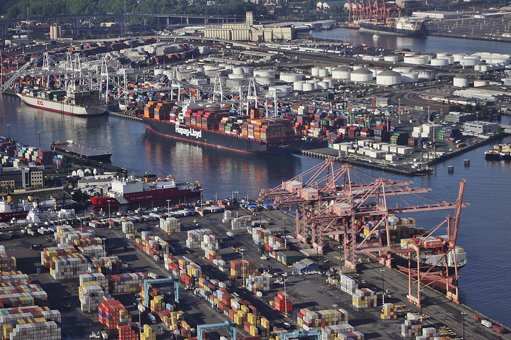 SounderBruce, CC BY-SA 4.0 Port of Seattle