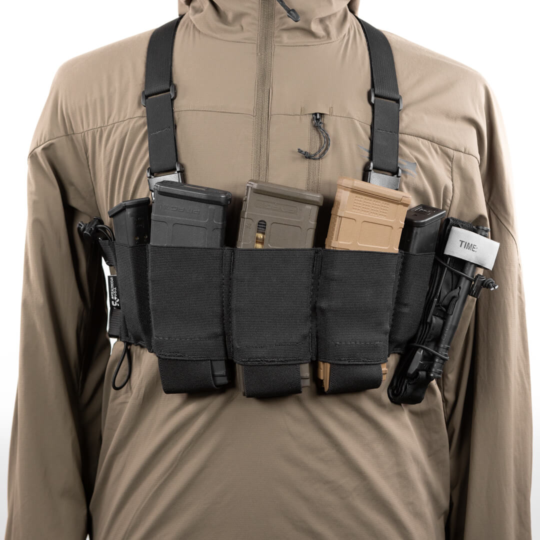 https://stratus.campaign-image.com/images/1366530000005203004_zc_v1_1732145776697_stealthgearusa_sam_hill_chest_rig_facing_studio_web_compressed.jpg