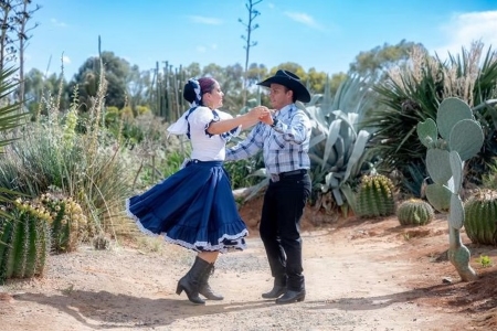 ¡Vamos! Mexican Rhythms & Culture https://stratus.campaign-image.com/images/142749000074602898_zc_v1_1760317977705_pic8_s.jpg