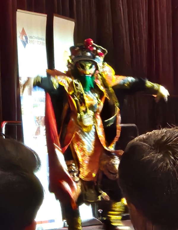 the face dancer