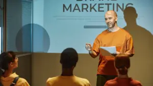 https://stratus.campaign-image.com/images/172780084779811_marketing-1-300x169_zc_v1_11_13898000037303006.png