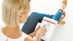 https://stratus.campaign-image.com/images/173022175477210_how-to-make-money-on-inst_zc_v1_10_13898000037769006.png