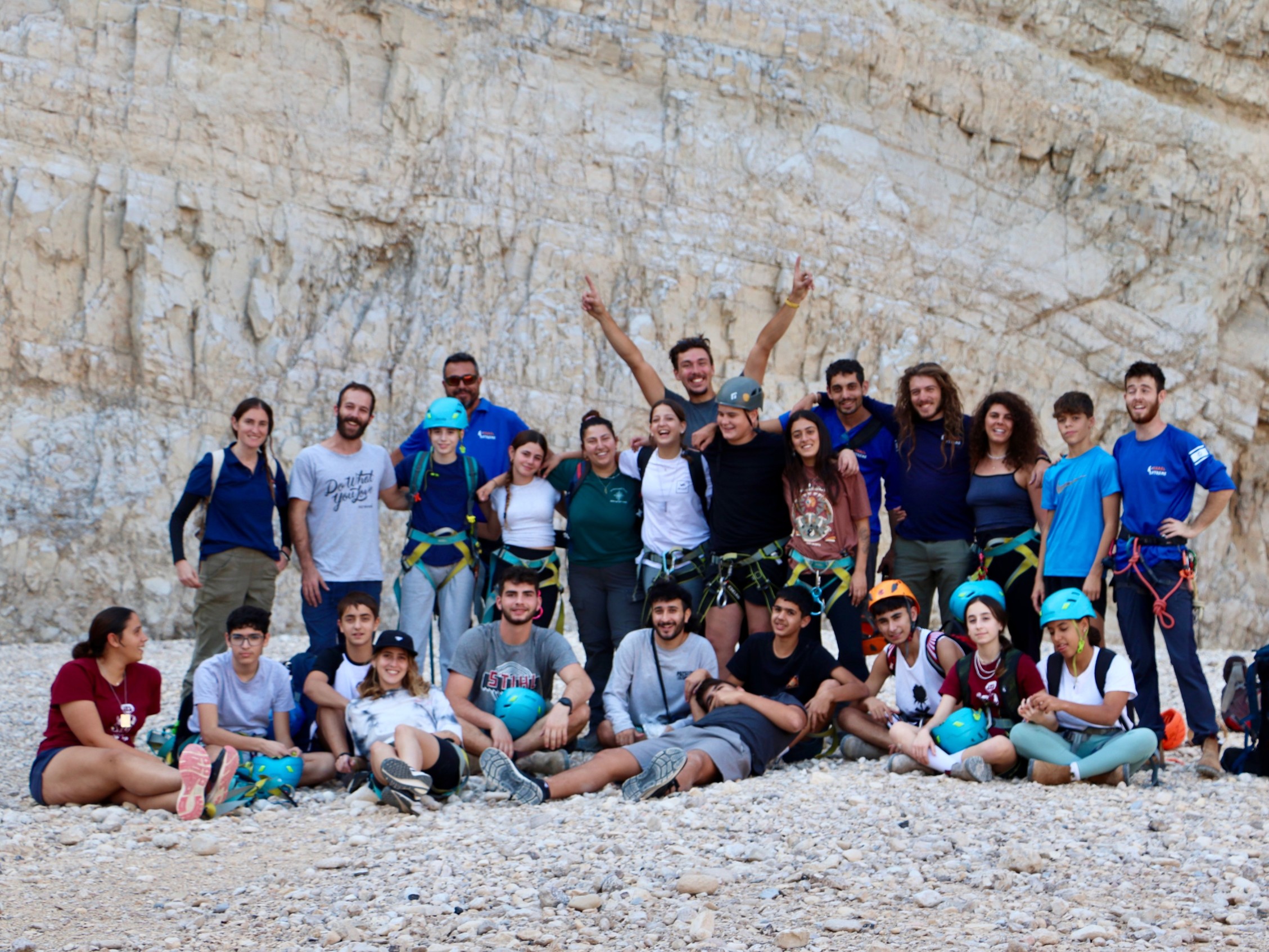https://stratus.campaign-image.com/images/382609000015174678_zc_v1_1702304878455_family_to_family_israel_extreme.jpg