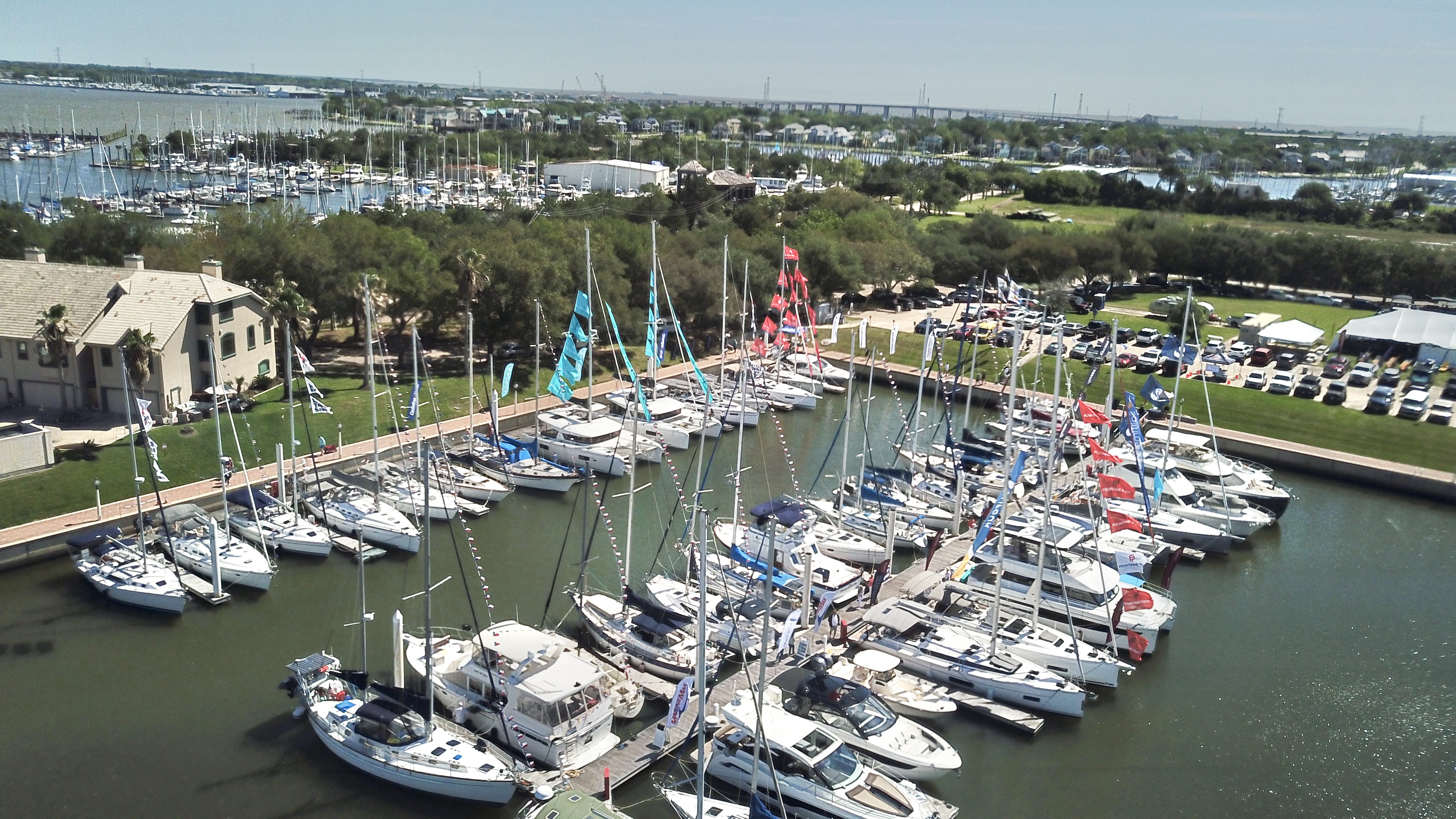 Join The Catamaran Company at the 3rd Annual Texas Free Boat Show