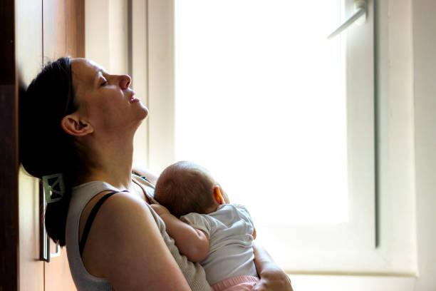 10 TIPS FOR STRESSED-OUT NEWBORN BABY PARENTS