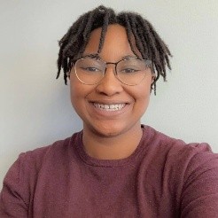 https://stratus.campaign-image.com/images/811291000003913004_zc_v1_1767794135094_ellen_headshot_12.3.25.jpg