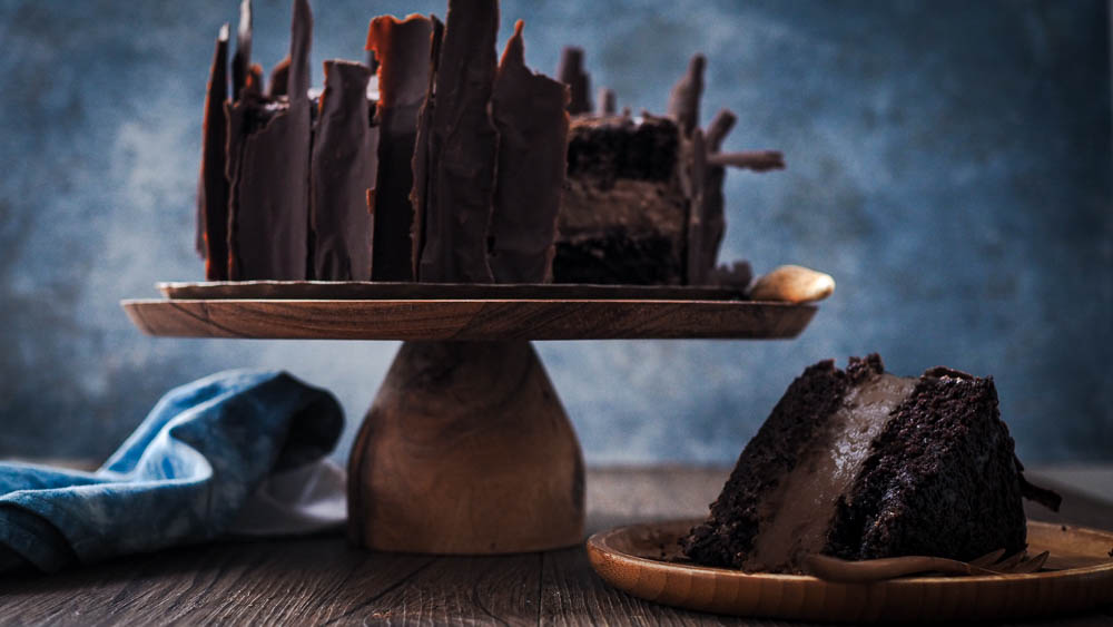 Two Desserts, One Slice: Exquisite Chocolate Panna Cotta Cake