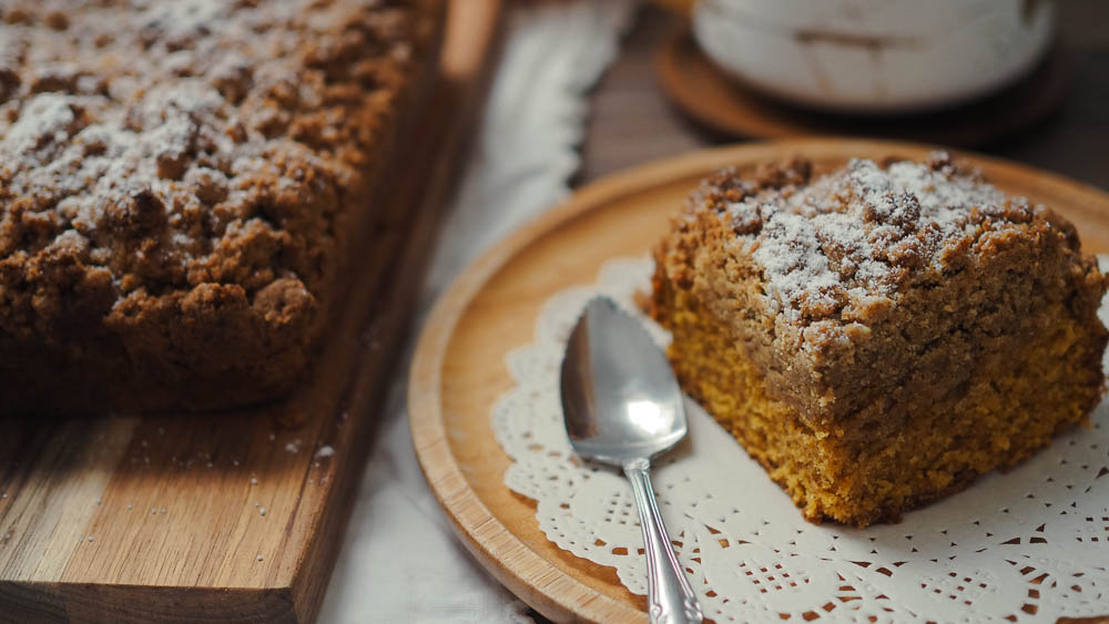 Pumpkin Spice & Everything Nice: New York Pumpkin Crumb Cake